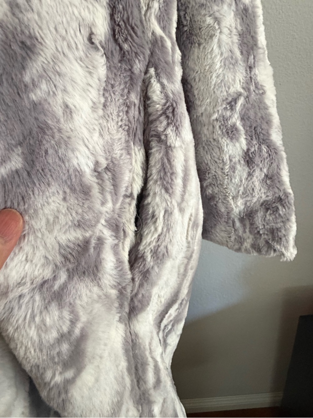 JOHNNY WAS Cloud Faux Fur Jacket Open Front Coat W/Pockets silk Lined $490 - Picture 8 of 8